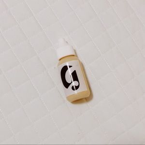 Glossier perfecting tint in LIGHT